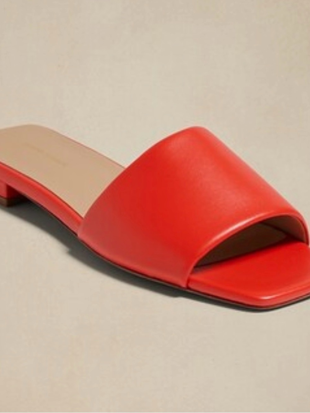Banana Republic - Lucca Leather Square Toe Slides Mules - 7.5 - Hot Red